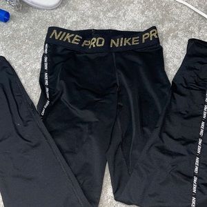nike pro leggings size xs!